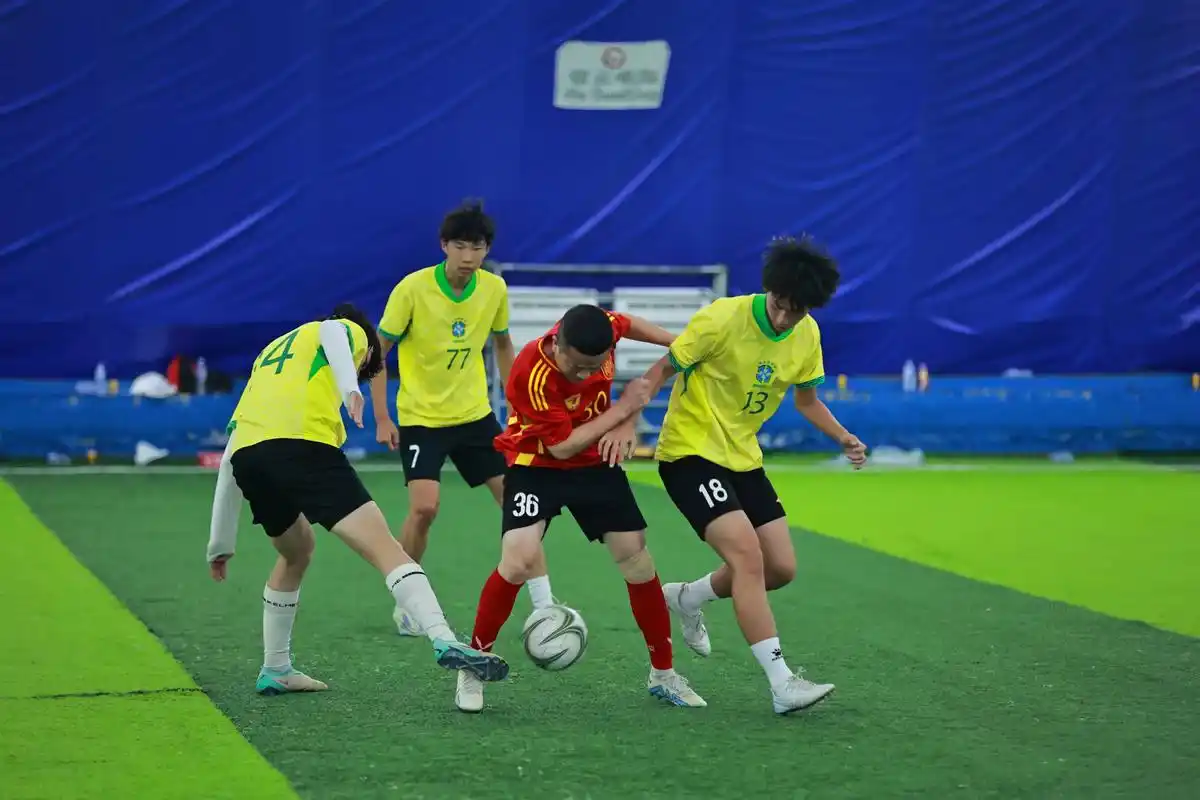 世俱杯：利物浦 VS 西雅图海湾人